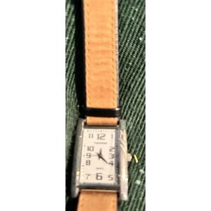 Vernier Analog‎ Quartz Women's Band Watch